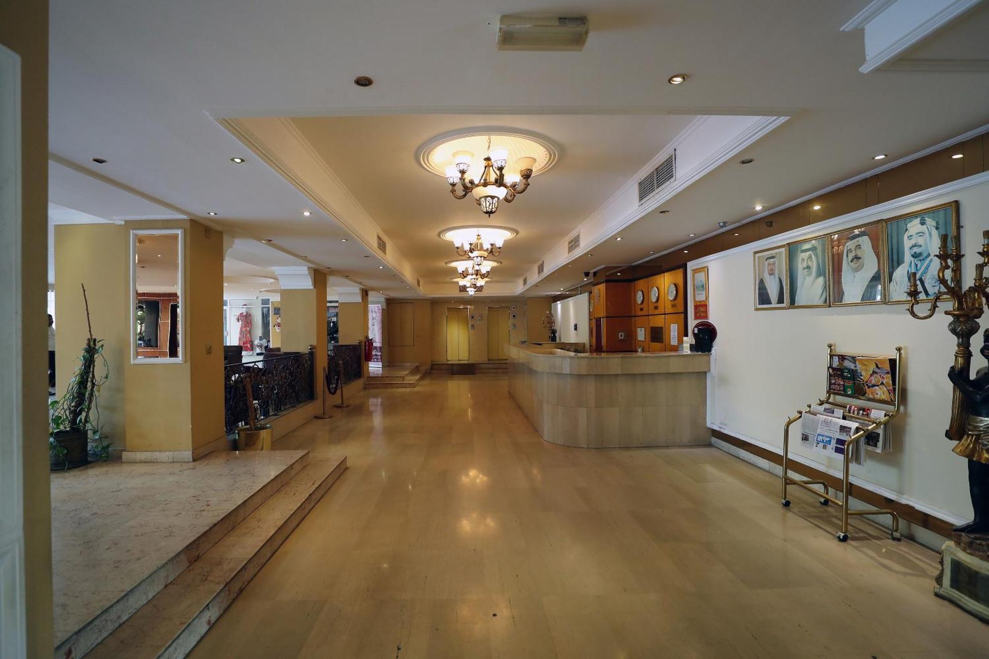 מנאמה Oyo 112 Semiramis Hotel מראה חיצוני תמונה