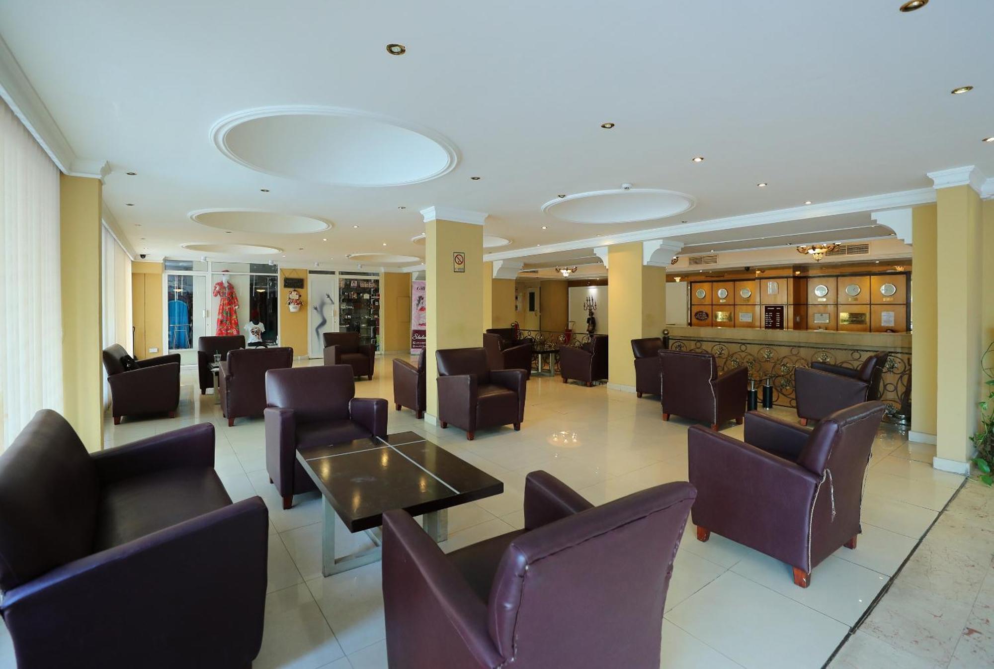 מנאמה Oyo 112 Semiramis Hotel מראה חיצוני תמונה