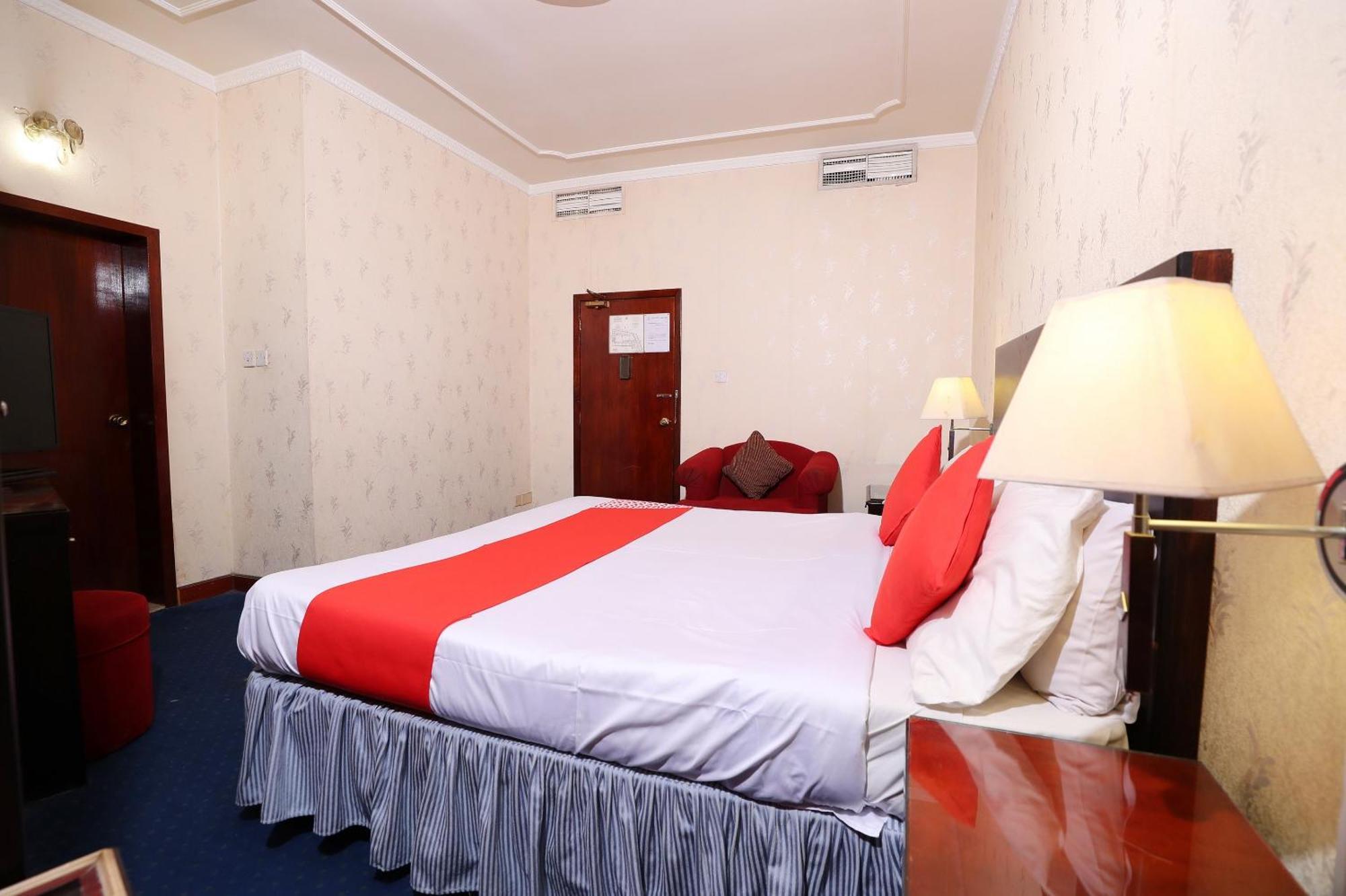 מנאמה Oyo 112 Semiramis Hotel מראה חיצוני תמונה
