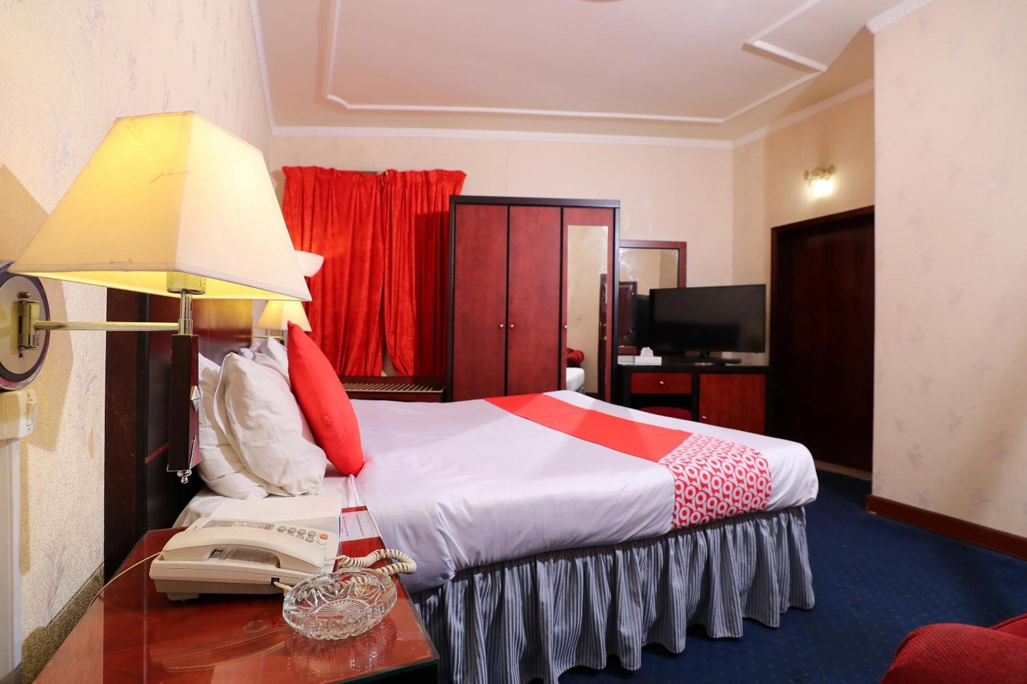 מנאמה Oyo 112 Semiramis Hotel מראה חיצוני תמונה